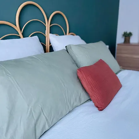 De Standing Hyper Centre Tours