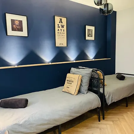 De Standing Hyper Centre Lägenhet *