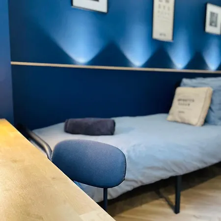 De Standing Hyper Centre Tours