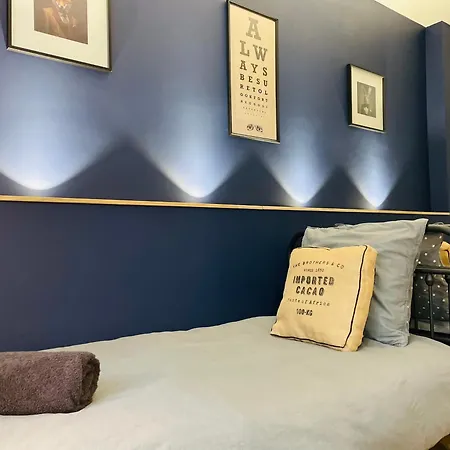 De Standing Hyper Centre * Tours