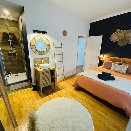 De Standing Hyper Centre *