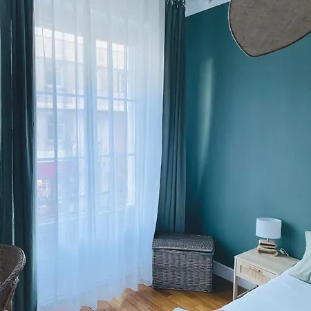 De Standing Hyper Centre Lägenhet Tours