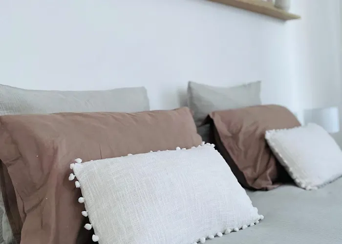 De Standing Hyper Centre